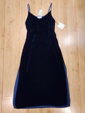 NWT Bella Dahl Smocked Back Belted Velvet Maxi Dress — Sapphire — Size S